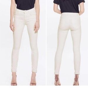 High Waisted-Looker Ankle Fray Denim